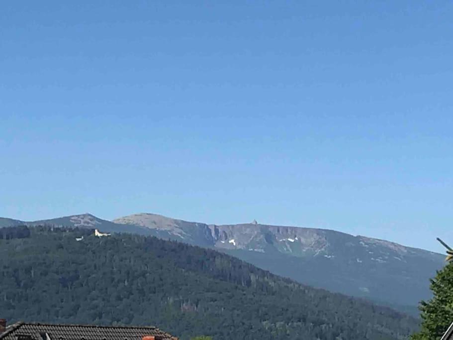 Sweet Home Cieplice Mountain View Apartament By The Main Park And Thermal Pools Єленя-Ґура Екстер'єр фото