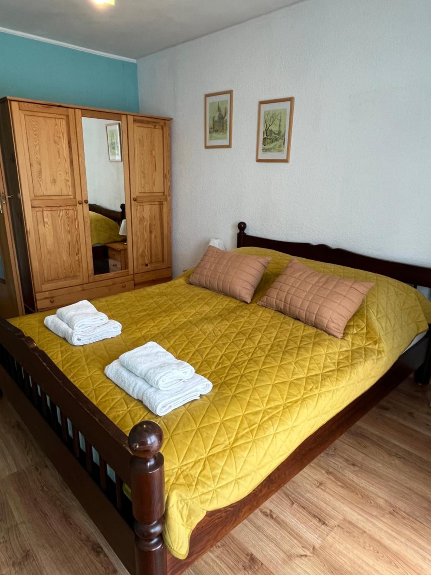 Sweet Home Cieplice Mountain View Apartament By The Main Park And Thermal Pools Єленя-Ґура Екстер'єр фото