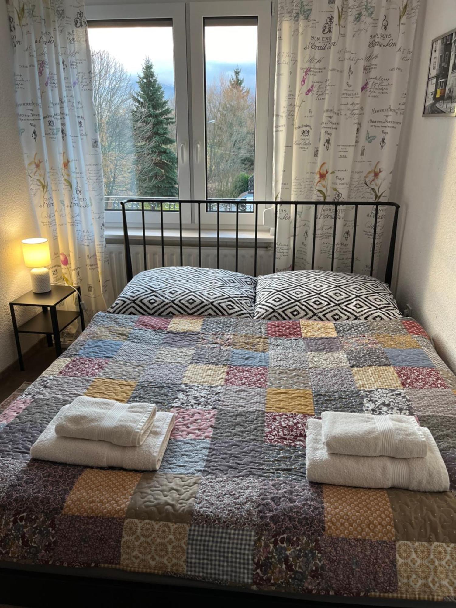 Sweet Home Cieplice Mountain View Apartament By The Main Park And Thermal Pools Єленя-Ґура Екстер'єр фото